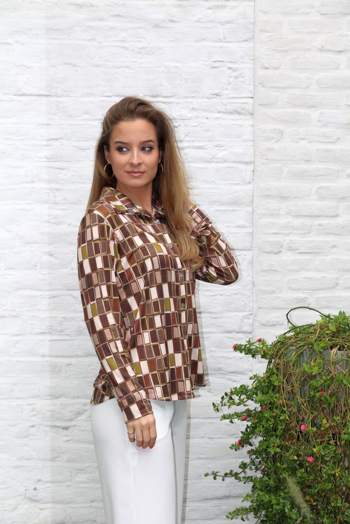 [10017334] Blouse Lia nm20 rechthoek motief  - Bruin-beige Detail