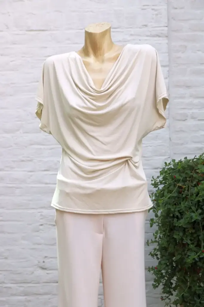 Tank top Jimte drapagekraag