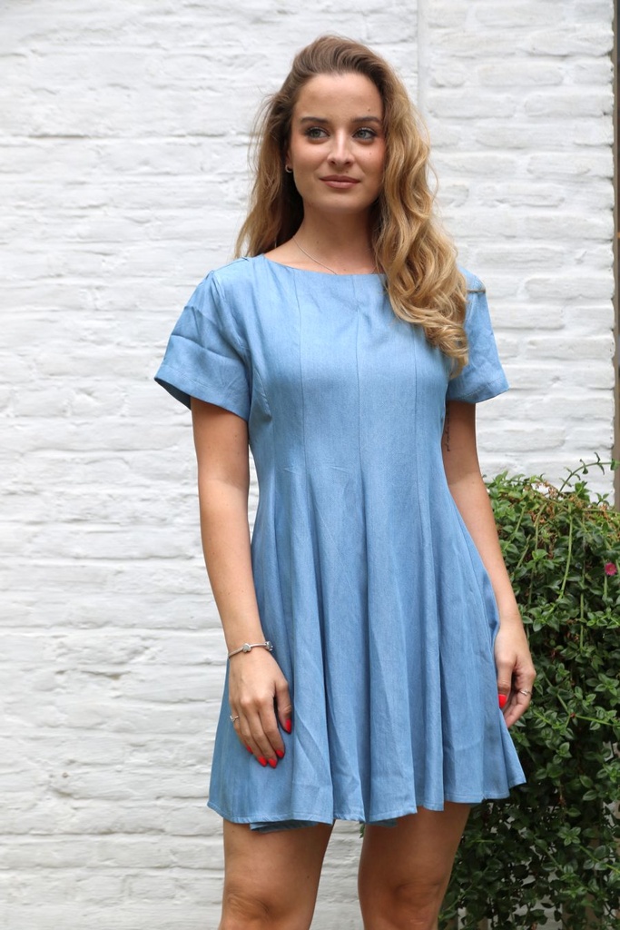 Tencel jurk Jefferson nm100 4 borstnepen klokrok open hals