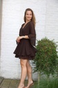 Crepe dress Joanna with trumpet sleeve - Bruin Detail