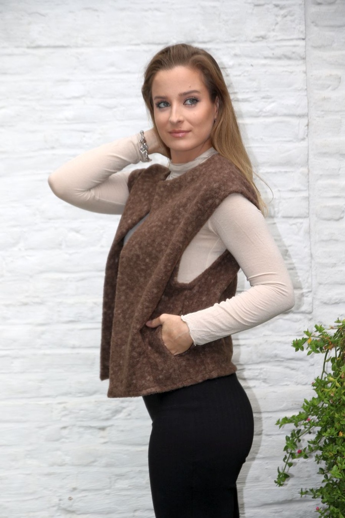 [10017485] Mouwloze vest Lorraine gekookte wol look kraagloze hals - Bruin Detail