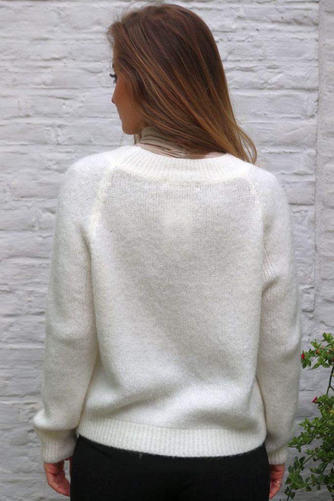 Pul Lidia nm25 ronde hals bevat 25 percent super alpaga - Wolwit Detail