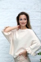 [10017534] Pul Loue m25 vleermuismouw manchetvolant open hals  - Beige Detail