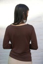 [200685] Blouse Nout met v-hals geknoopte twist  - Donkerbruin Detail