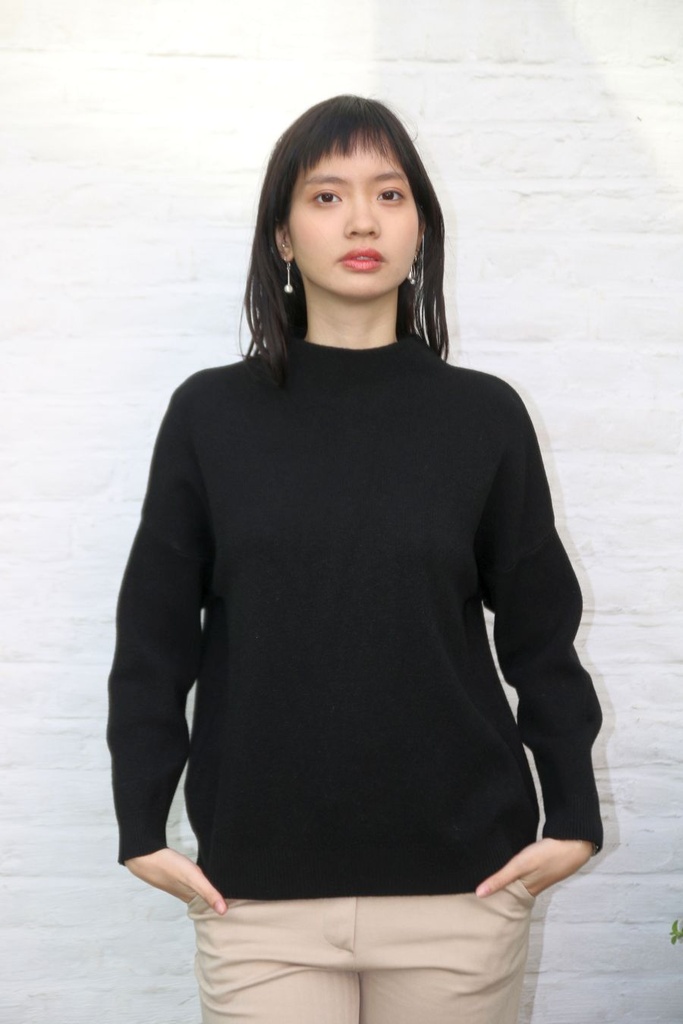 [200687] Tricot pull Novi nm60 met opstaande kraag - Zwart Detail