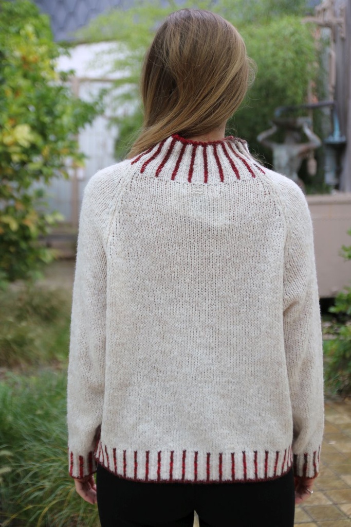 [10017425] Pul Louk nm26 opstaande geribde en gelijnde kraag en zoom  - Beige-bordeaux Detail