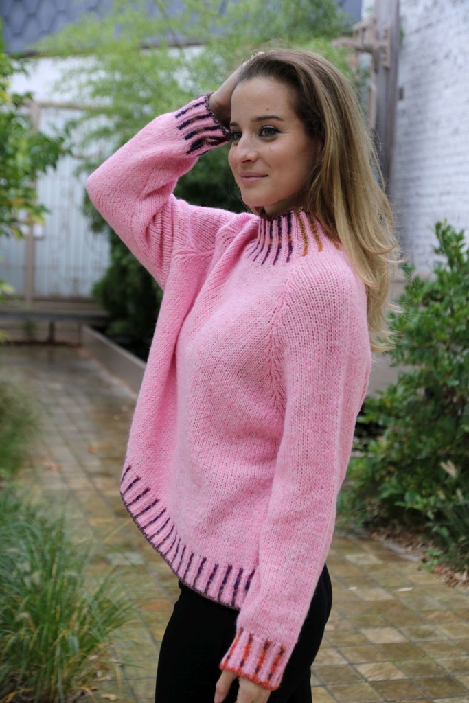 [10017425] Pul Louk nm26 opstaande geribde en gelijnde kraag en zoom  - Lichtfuchsia-violet Detail