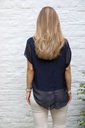 [10017242] Silk blouse Lux nm100 V-neckline - Donkerblauw Detail