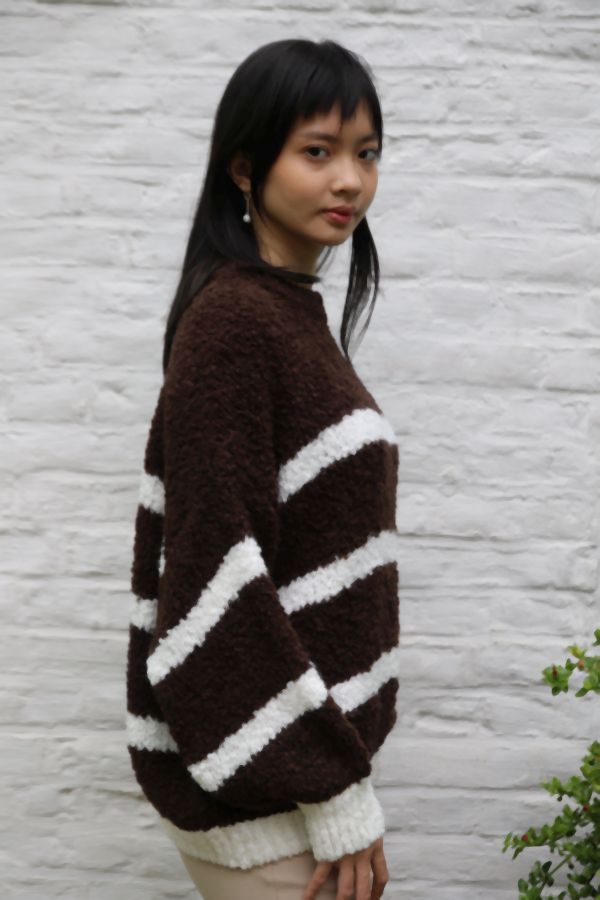 Gestreepte bouclé-pull Mahir nm20 - Bruin-wit Detail