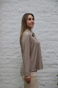 [200693] Blouse Niene nm20 met lange mouwen  - Beige-donkerbruin Detail