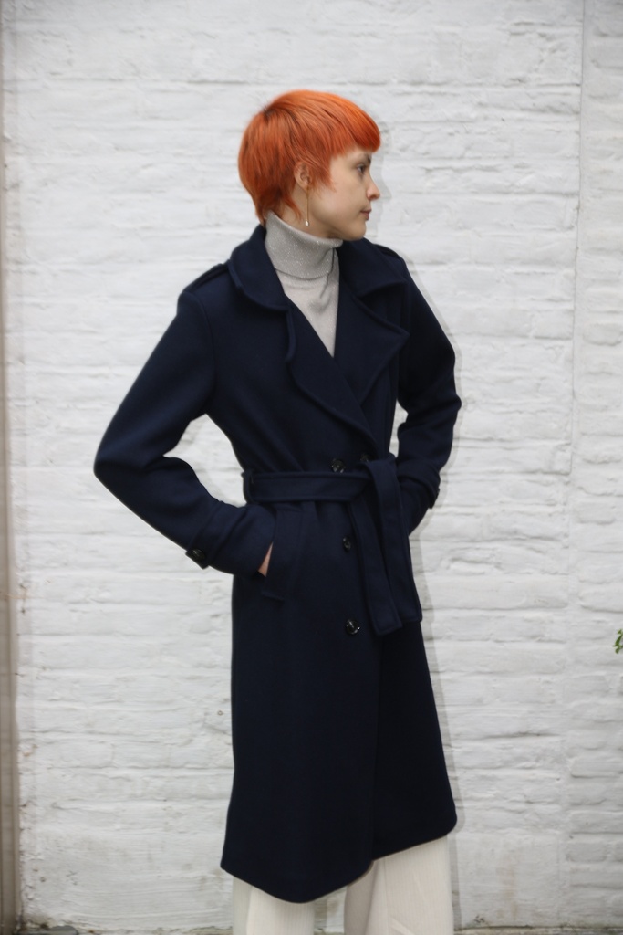 Lange mantel Loet dubbel rij knopen puntkraag - Donkerblauw Detail