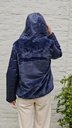 [200763] Korte jacket Nathalie eco pels capuchon ritssluiting  - Donkerblauw Detail