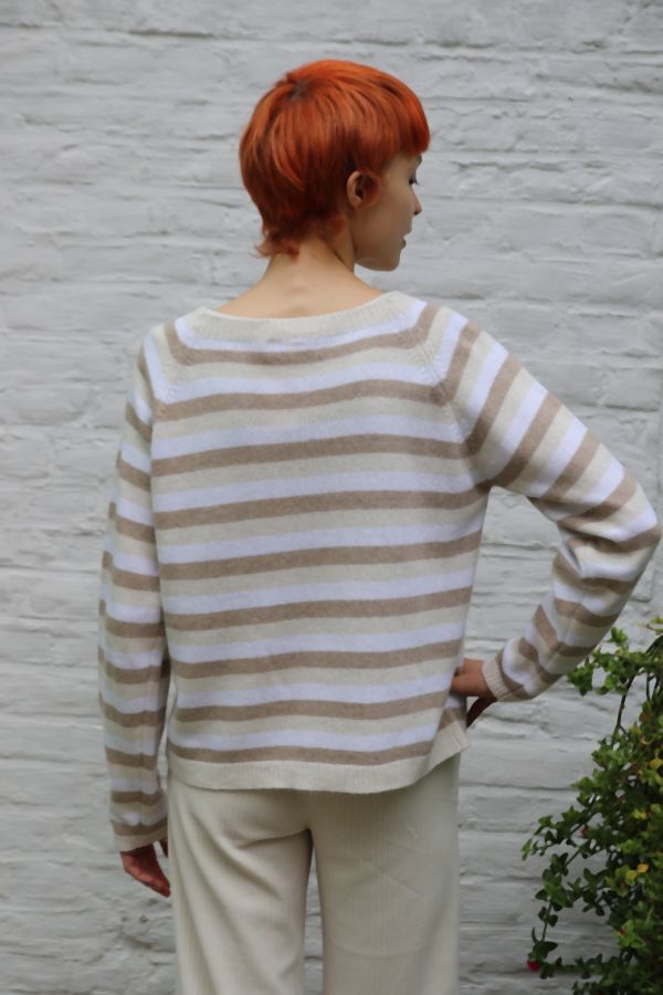 [200798] Gestreept truitje Marten nm80 - Beige-wolwit Detail