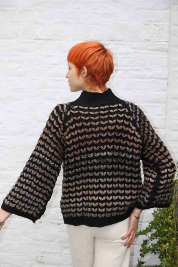 Pull Millie met doorgeweven golfpatroon nm46 - Zwart-bruin Detail