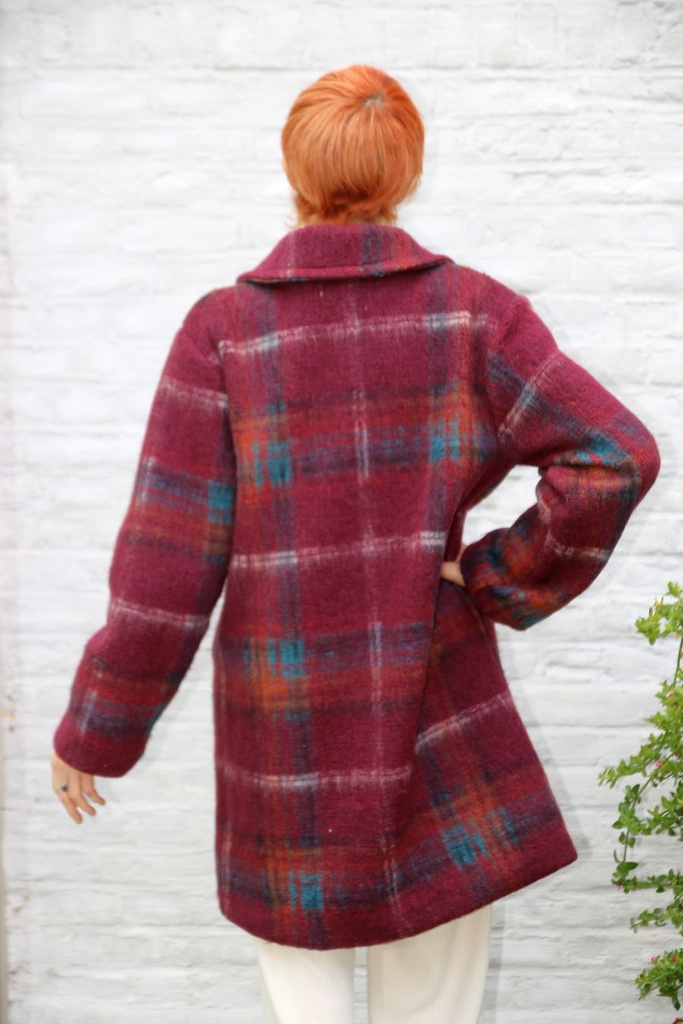  Liona nm99 reverskraag 2 knopenwazige schotse ruit  - Bordeaux-wolwit-blauw Detail