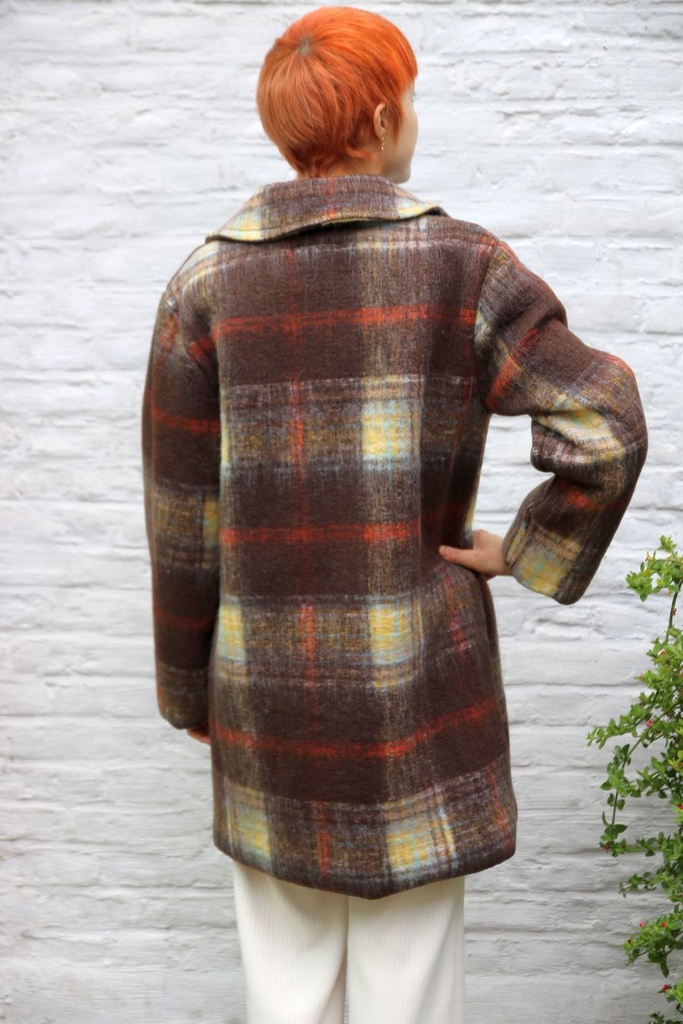  Liona nm99 reverskraag 2 knopenwazige schotse ruit  - Bruin-geel-oranje Detail