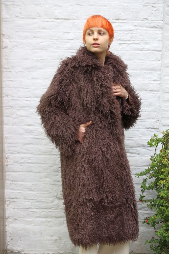 [200822] Jas Quint langharige bouclé eco pels puntkraag  - Bruin Detail