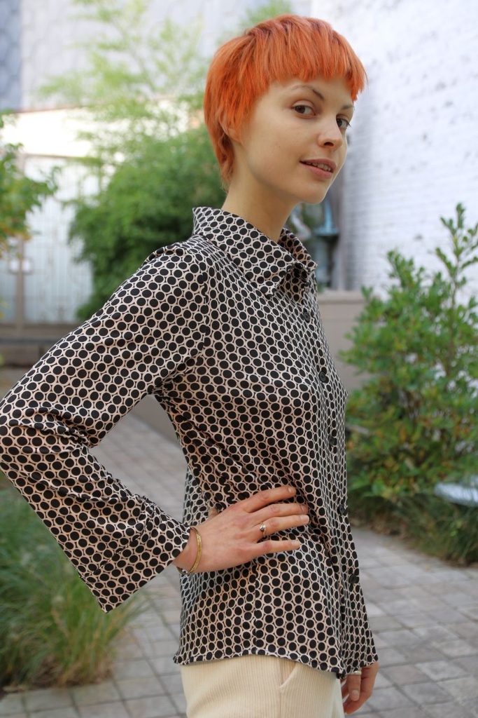 [200829] Blouse Lano nm20 bollenprint kraag nacré doorgeknoopt - Zwart-beige Detail