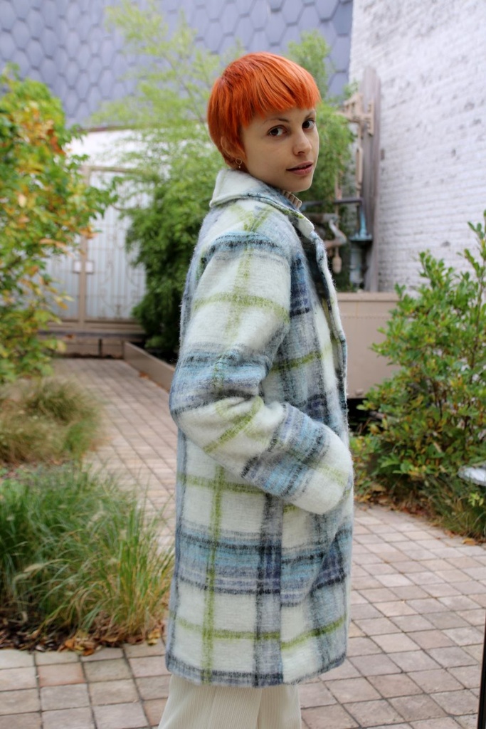 [200806]  Liona nm99 reverskraag 2 knopenwazige schotse ruit  - Wolwit-blauw-anijs Detail