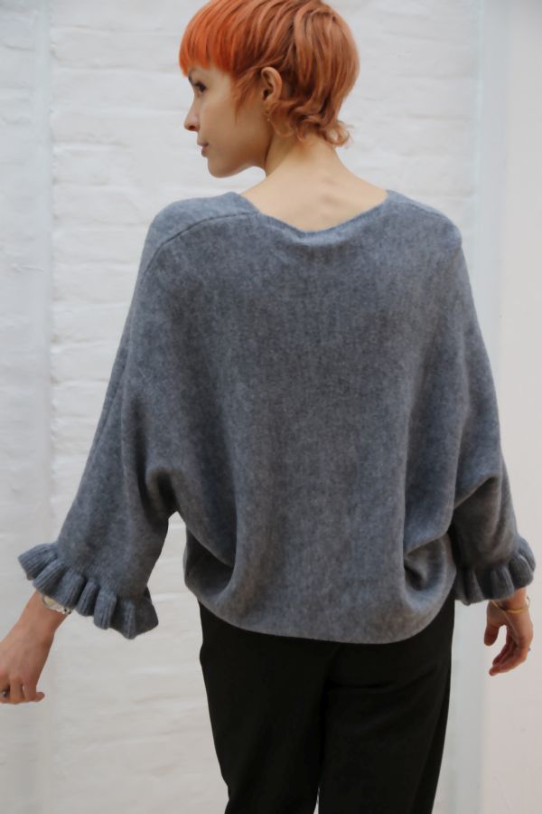 [200859] Tricot pull Nadim nm25 v-hals vleermuismouw  - Jeansblauw Detail