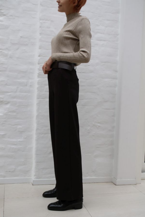 [200862] Broek Nando nm25 diagonaal gelijnd strass steentjes  - Bordeaux-zwart Detail