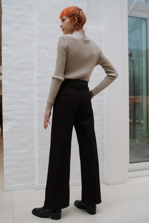 [200862] Broek Nando nm25 diagonaal gelijnd strass steentjes  - Taupe-zwart Detail