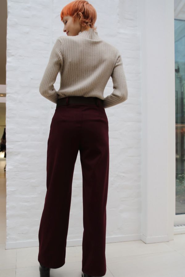 [200863] Niki broek ingeweven visgraat stoffen taillebinder - Bordeaux-zwart Detail