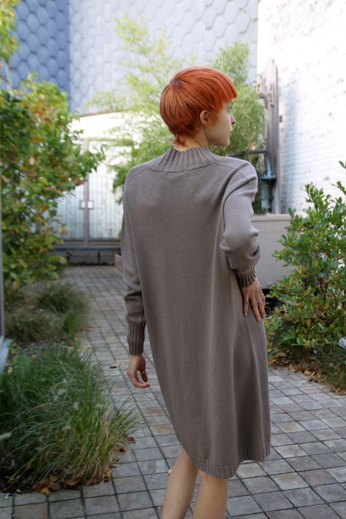 [200865] Tricot kleed Nove nm50 opstaande kraag  - Taupe Detail