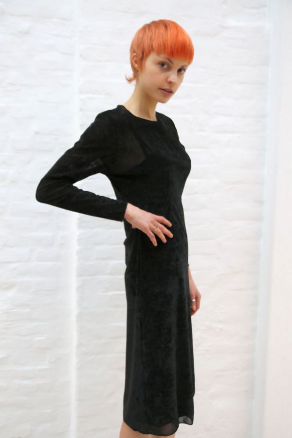 Half lange jurk Lourens nm36 glamy velours op netstof  - Zwart Detail