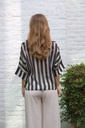 Blouse Jayin nm85 wide vertical stripe collar nacrÃ© buttoned through - Zwart-wolwit Detail