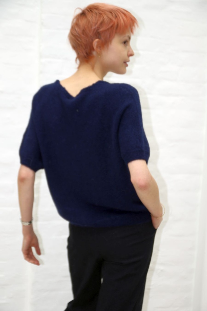 [10017518] Pul Lieneke nm25 V-hals Amerikaanse mouwinzet - Donkerblauw Detail