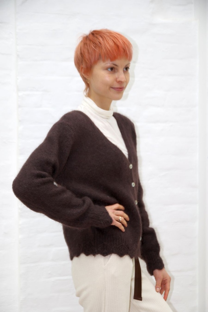 [10017527] Mohair cardigan Lisandro nm65 hals nacré knopen  - Bruin Detail