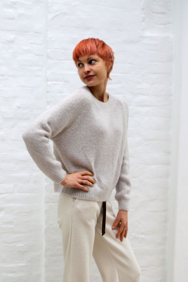 [10017516] Pul Lidia nm25 ronde hals bevat 25 percent super alpaga - Beige Detail