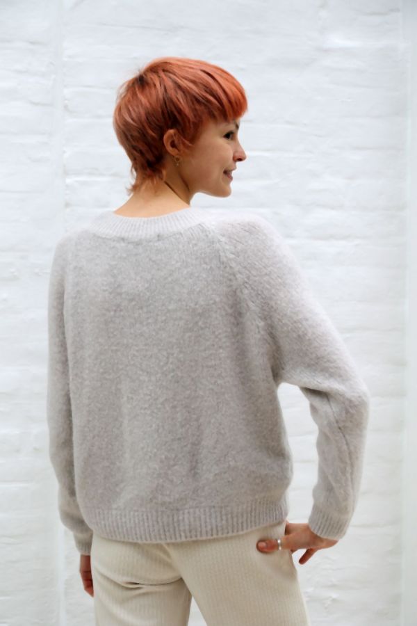 [10017516] Pul Lidia nm25 ronde hals bevat 25 percent super alpaga - Beige Detail