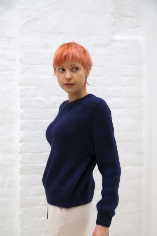 [10017516] Pul Lidia nm25 ronde hals bevat 25 percent super alpaga - Donkerblauw Detail