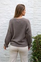 Pull Mels met gefronste mouw nm27 - Donkertaupe Detail