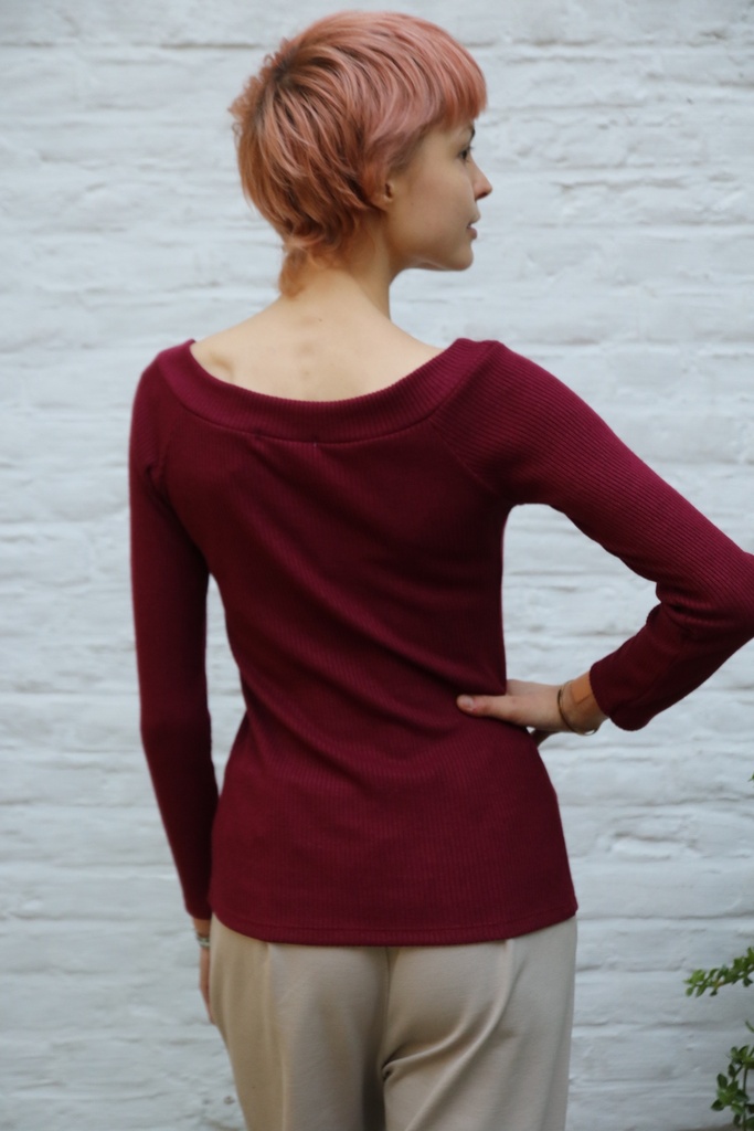 [200918] Tricot pull Naz nm40 boothals fijn geribd - Indisch rood Detail