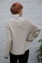 [200924] Pull Noya nm32 opstaande kraag boucléstof  - Beige Detail