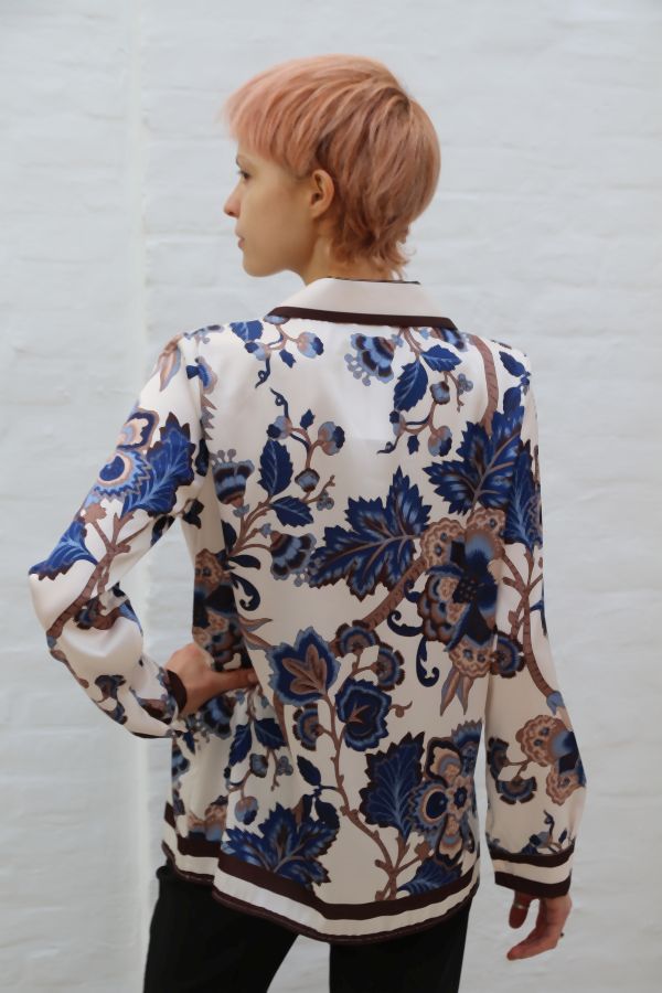Blouse Maura met getekende botanische print - Wolwit-blauw Detail