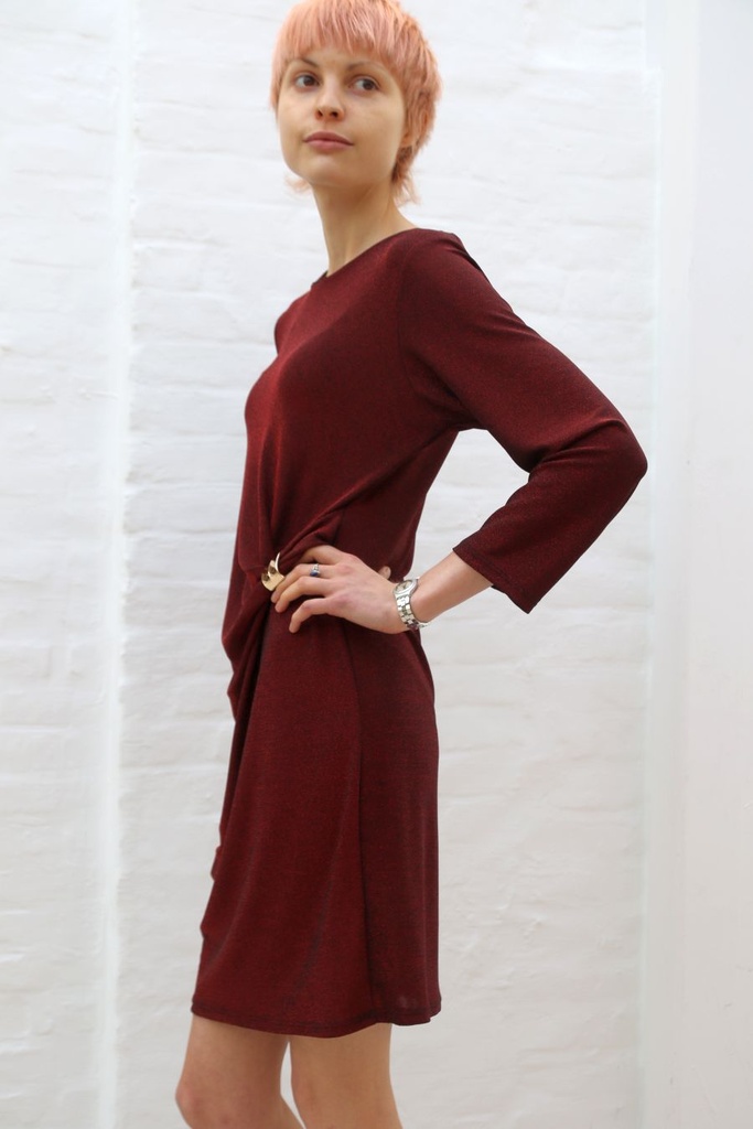 Neele jurk net boven de knie glitter ronde hals  - Rood Detail