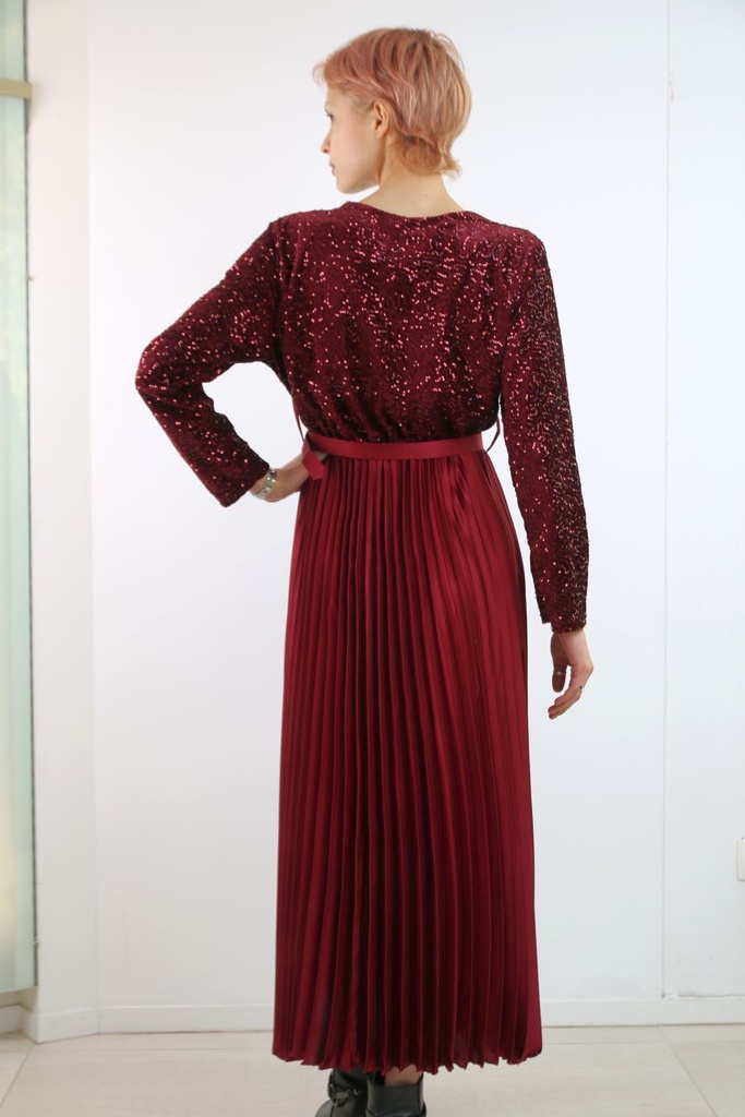 [200976] Jurk Laurina nm15 pailletten effen velours plissé klokrok satijn - Bordeaux Detail