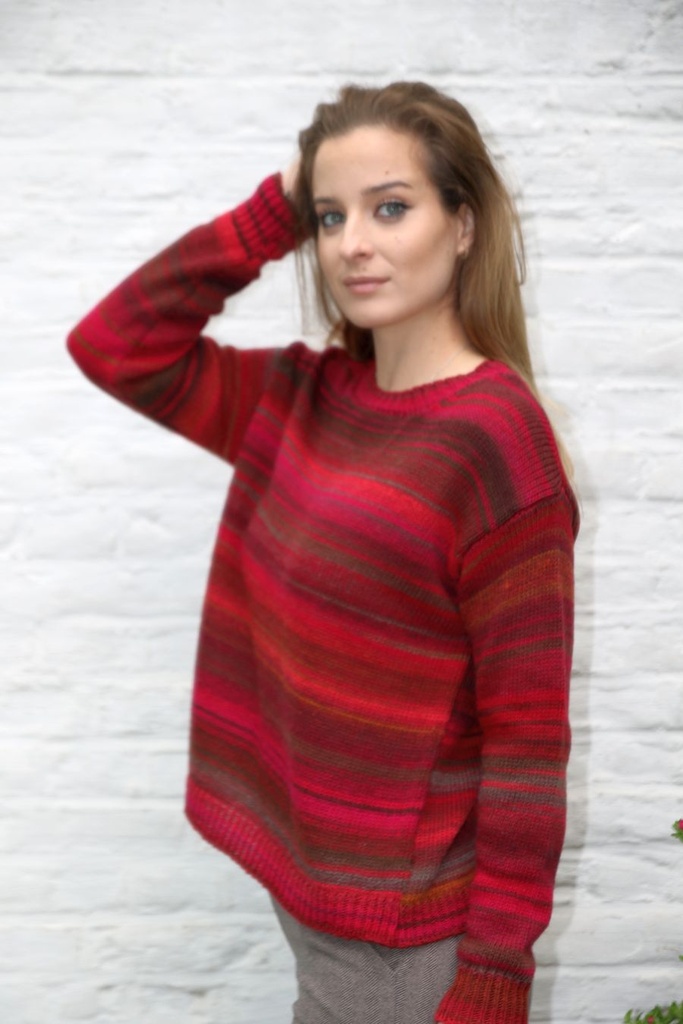 [201001] Pull Nikolai nm53 ronde hals geribde hals zoom manchette  - Bordeaux-fuchsia-bruin Detail