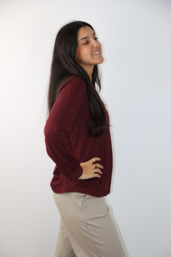 T-shirt Leilani nm20 V-hals met springplooi viscose jersey - Bordeaux Detail