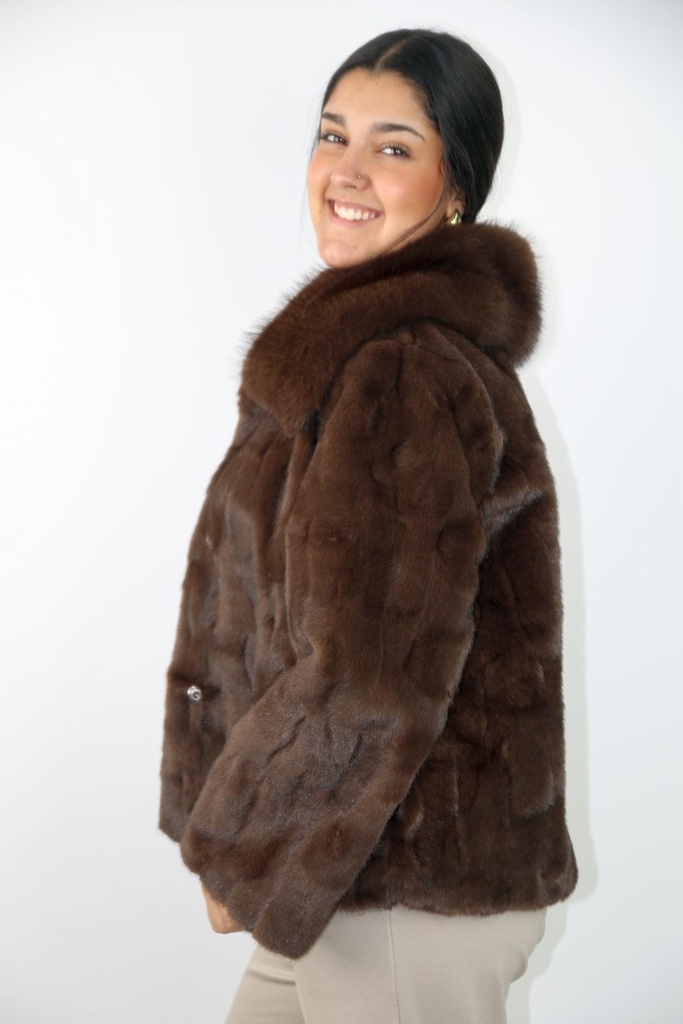 [201124] Kort jasje Nieck ecopels nerts kraag  - Bruin Detail