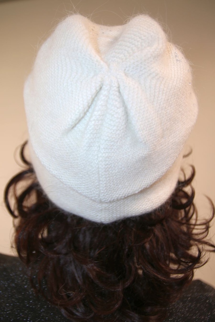 Muts Lili nm30 piqué met strass peerslijpsel en briljant - Wit Detail