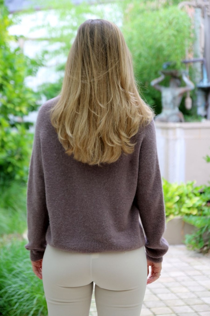 Pul Lucie nm25 round neck contains baby alpaga and wool - Taupe Detail