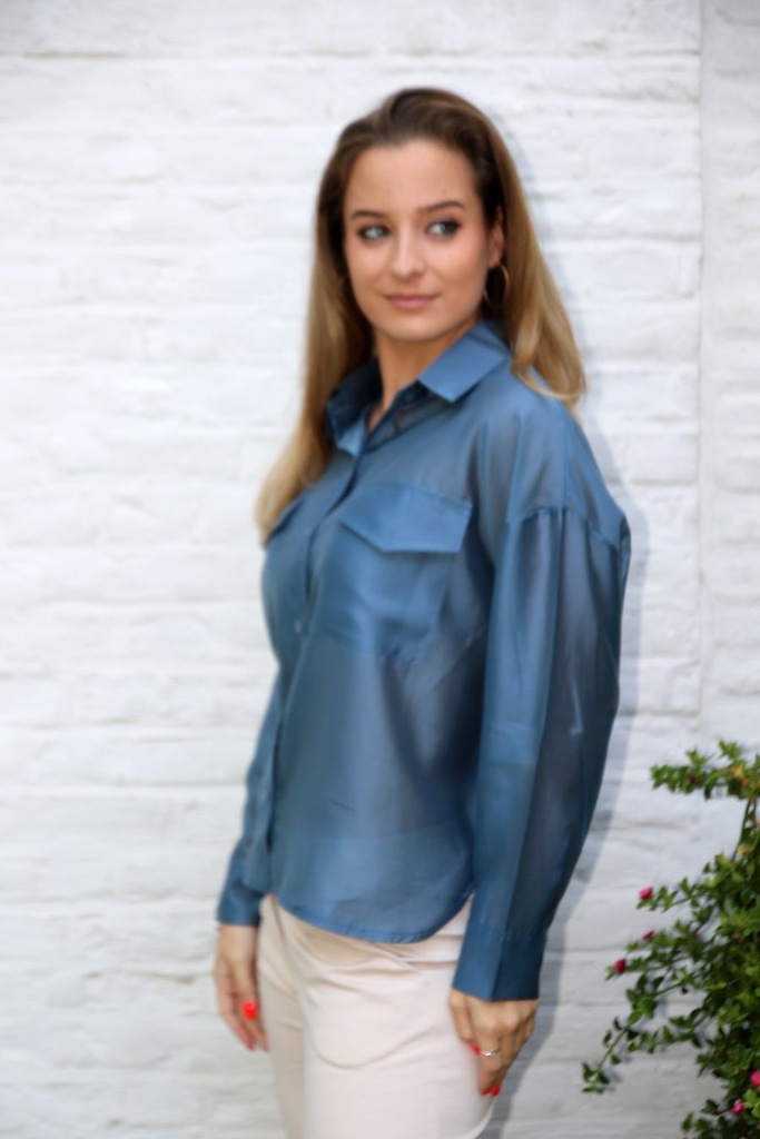 [201256] Blouse Richard nm85 2 borstzakjes kraag nacré doorgeknoopt - Indigo Detail