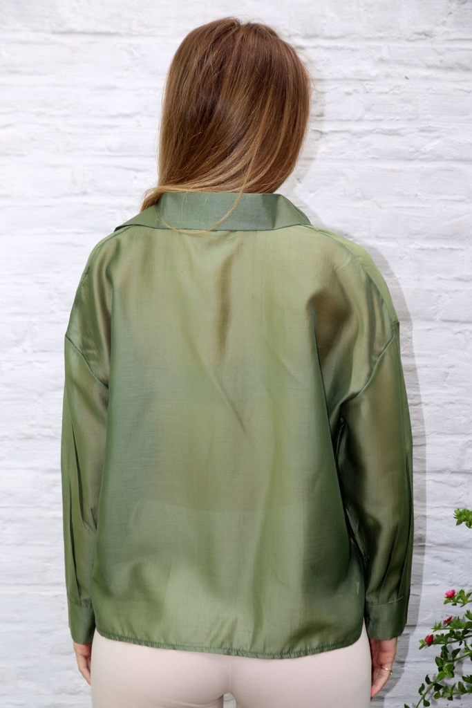 [201256] Blouse Richard nm85 2 borstzakjes kraag nacré doorgeknoopt - Kaki Detail