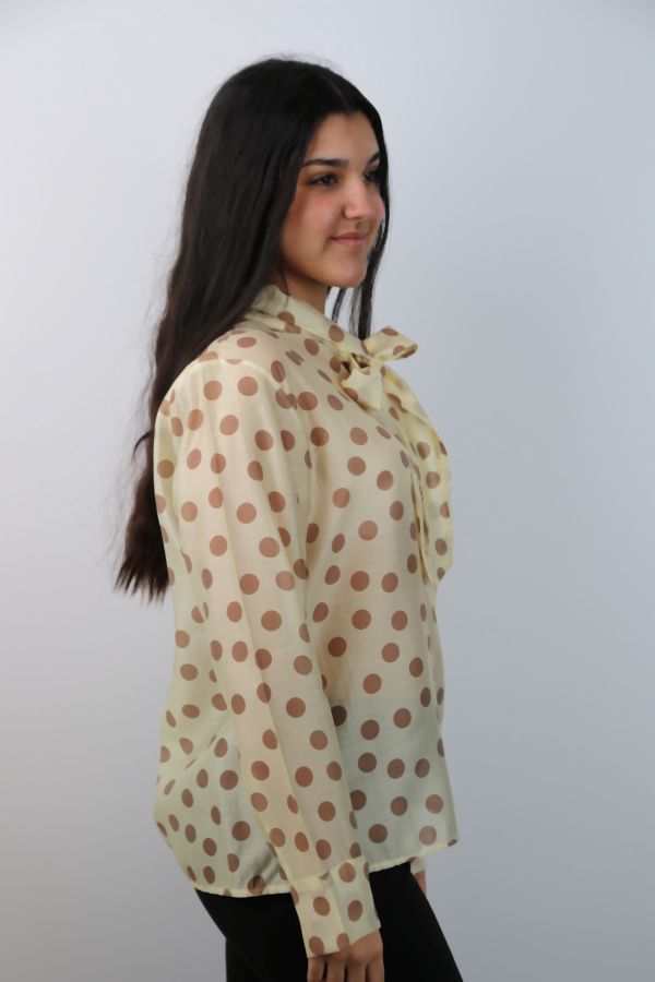 [201262] Blouse Riva met bollen nm85 - Geel-bruin Detail