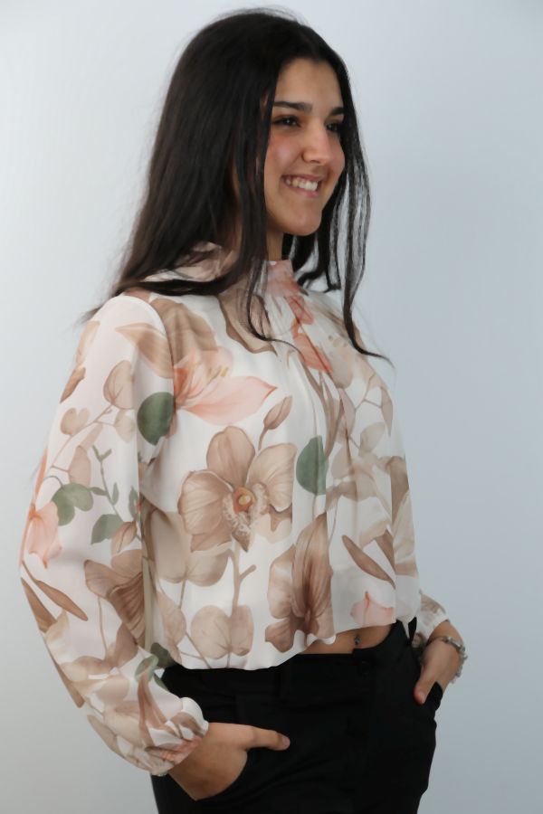 [201263] Cropped bloemenblouse Roxanne nm48 - Wolwit-beige Detail